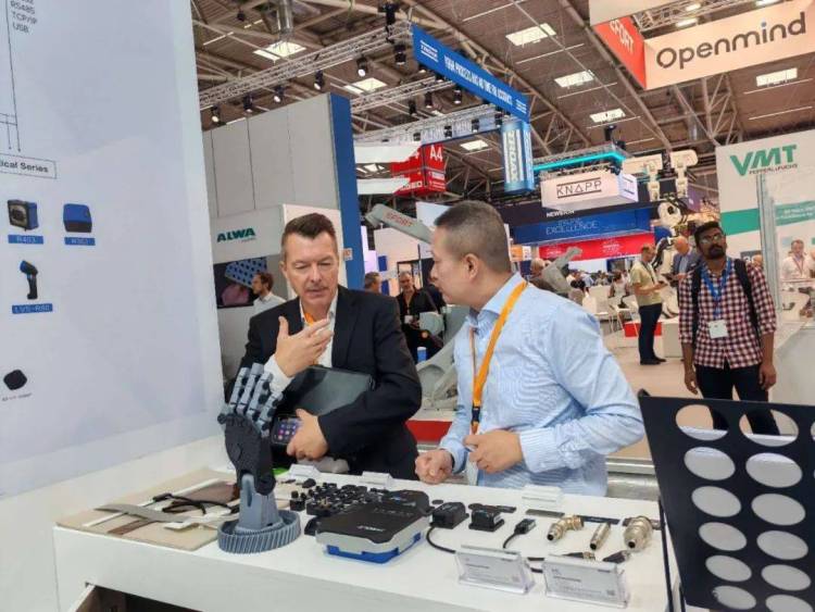 展会回顾 | HIT华威科&广东思谷Automatica 2025德国慕尼黑国际机器人及自动化展完美收官