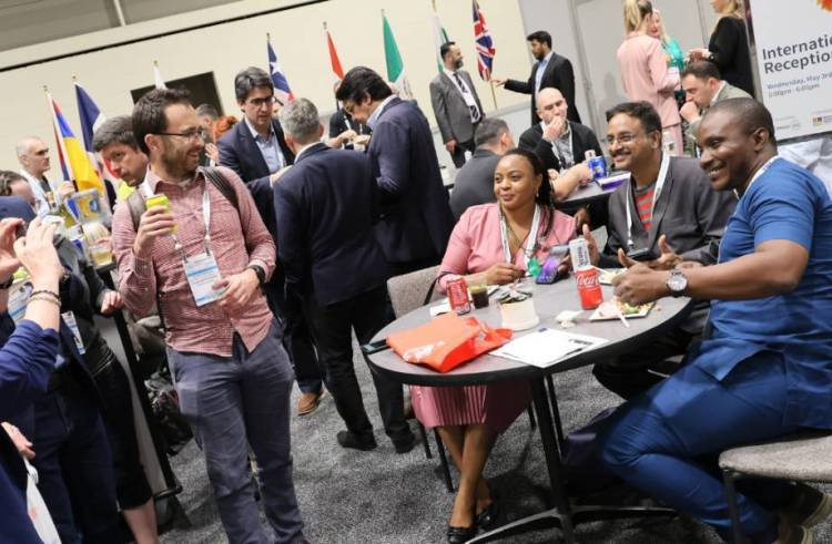 2027年美国拉斯维加斯国际环保及废弃物处理展览会:探索娱乐与美食的天堂