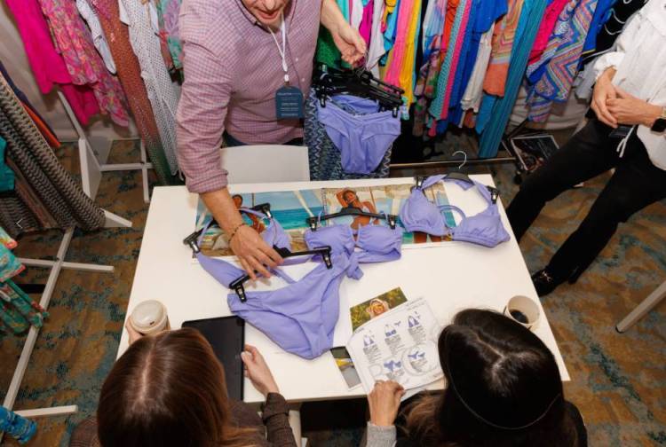 美国加利福尼亚服装表演展 The Collective Shows 探索时尚前沿