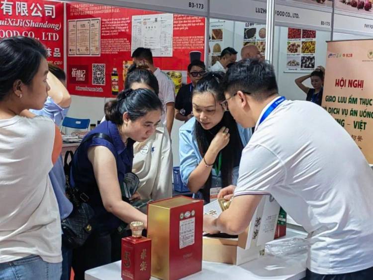 【再次出海!民族酱酒征服越南味蕾】民族酒业携四大核心产品重磅亮相2025胡志明国际食品展