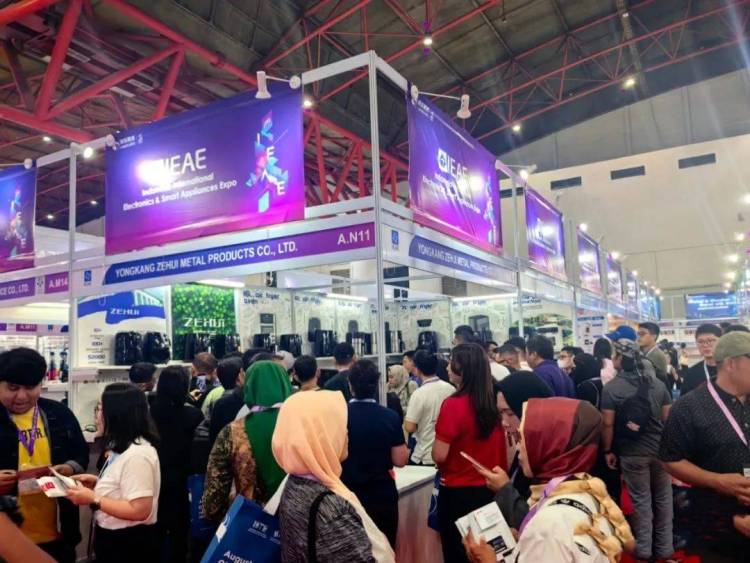 燃爆首日!佳鑫悦出征2025年印尼IEAE电子展,新品矩阵,福利盛宴惠及各类摄影咖