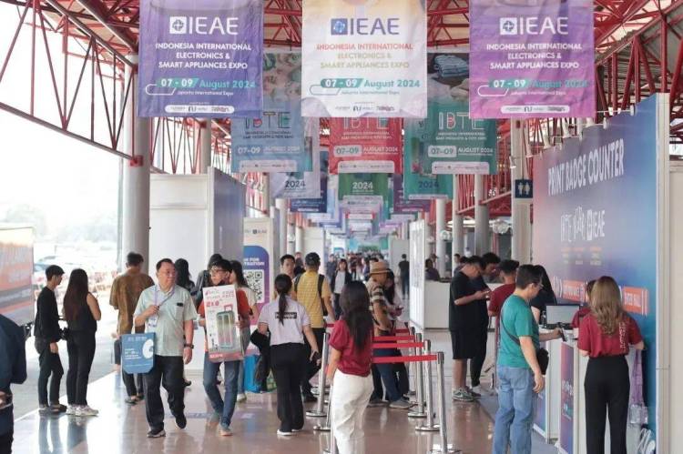 燃爆首日!佳鑫悦出征2025年印尼IEAE电子展,新品矩阵,福利盛宴惠及各类摄影咖