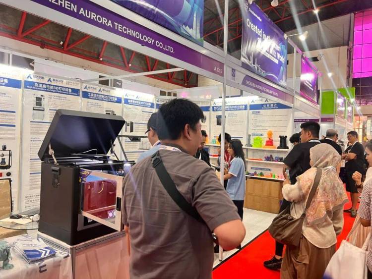 深圳市极光创新科技 | 2025年第七届IEAE印尼电子展圆满成功!