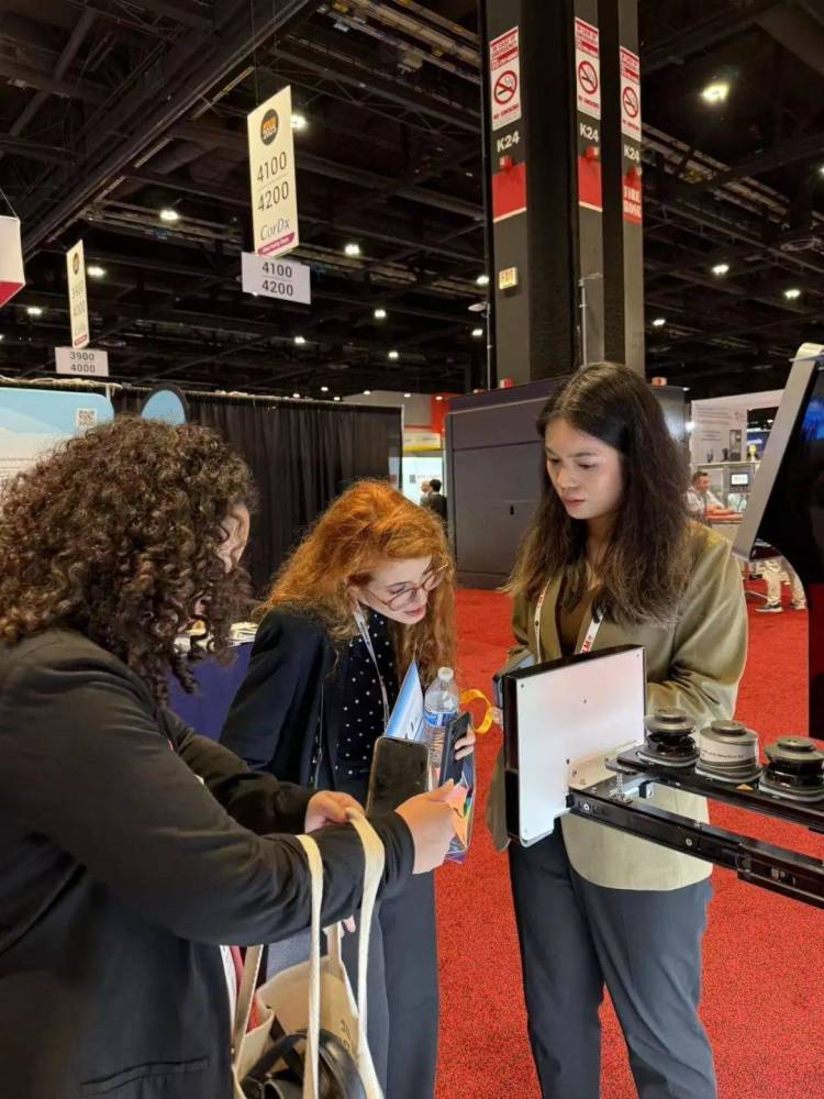 ADLM 首秀:2025年迪澳基因迈出分子POCT国际化关键一步