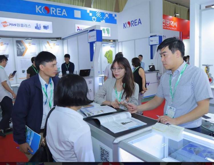 越南河内国际综合贸易展览会 VIETNAM EXPO 2025携手共进,共创数字化世界