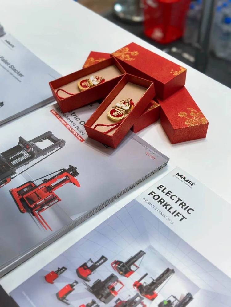 MiMA叉车即将亮相 TILOG – Logistix 2025