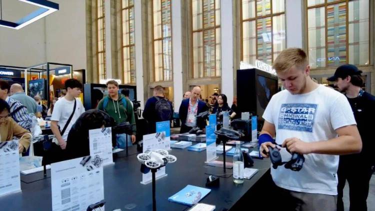 大疆携Mic 3、Osmo 360等新品亮相IFA 2025柏林国际电子消费品展览会