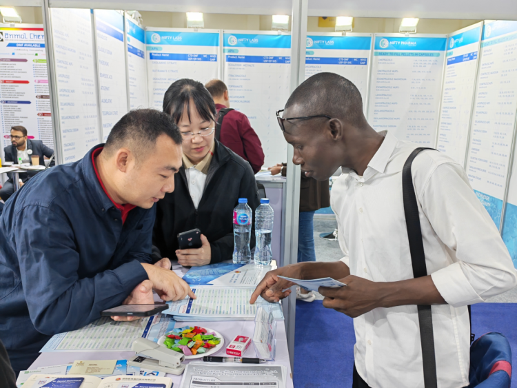 展会|湖南威特制药亮相2025埃及国际药展(Pharmaconex 2025)