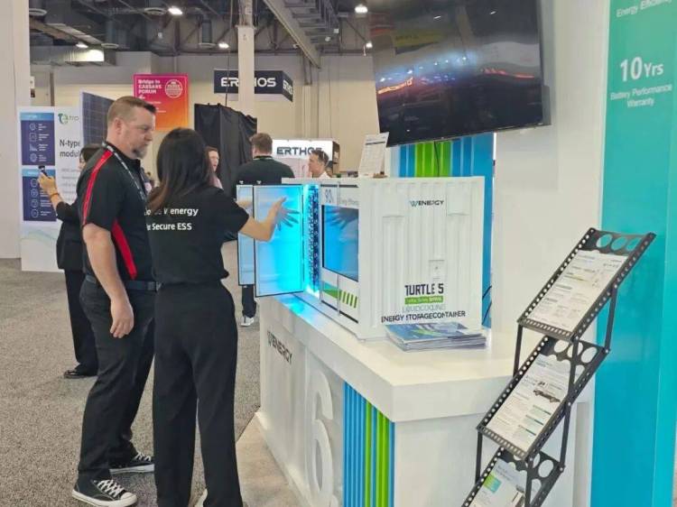 赢科数能亮相2025年美国RE+展:新品发布与全产品链展示,全面加速全球市场布局