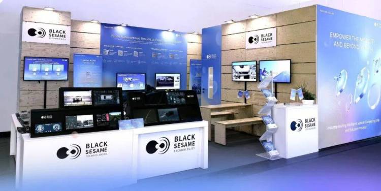 黑芝麻智能携多款高性能辅助驾驶解决方案亮相IAA Mobility 2025