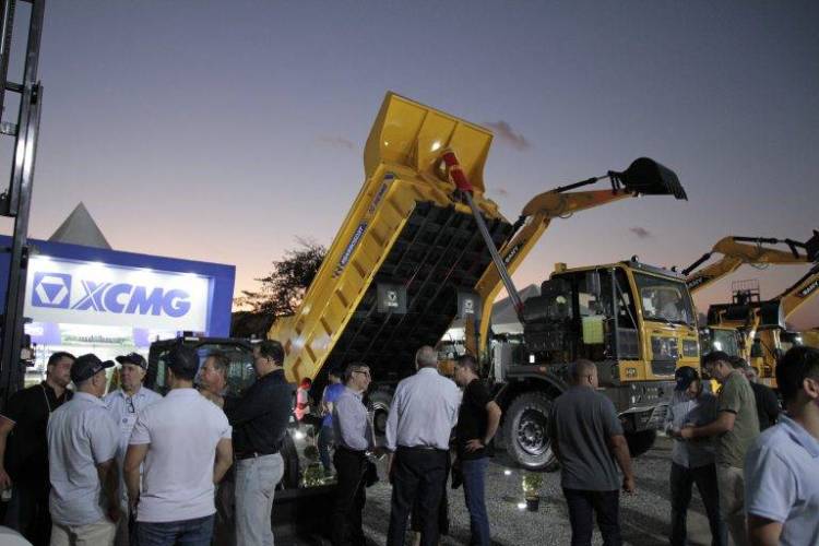 2025年巴西卡舒埃鲁国际石材展举办MarmorizouDay助力创新