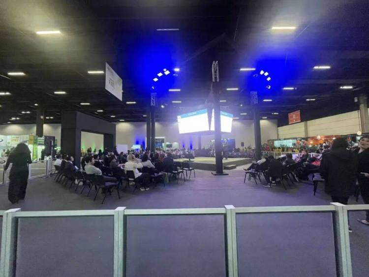 走进拉美新市场,iTR机器人亮相 FIEE 2025——以技术创新开启南美合作新篇章