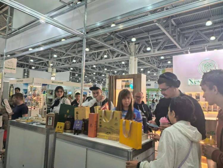 广福集团亮相2025年俄罗斯国际食品展,奉上福鼎白茶宴!|心动态