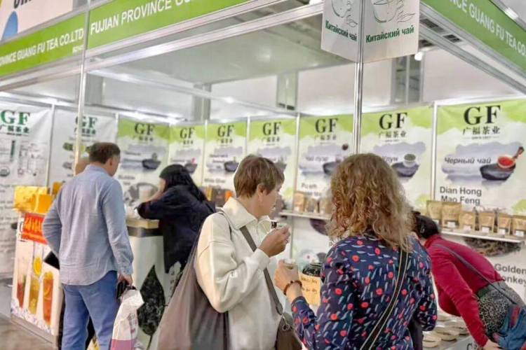 广福集团亮相2025年俄罗斯国际食品展,奉上福鼎白茶宴!|心动态