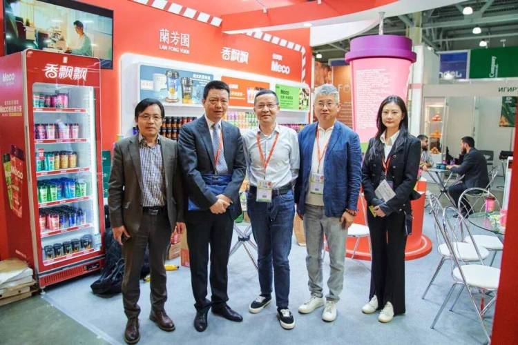 香飘飘闪耀2025年莫斯科国际食品展,创新产品加速海外市场布局!