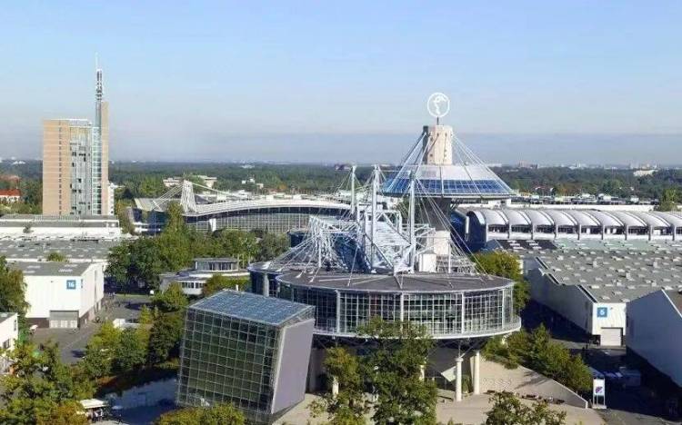 EMO Hannover 2025 Invitation丨华锐精密邀您共赴欧洲(汉诺威)国际机床展,洞见AI时代未来