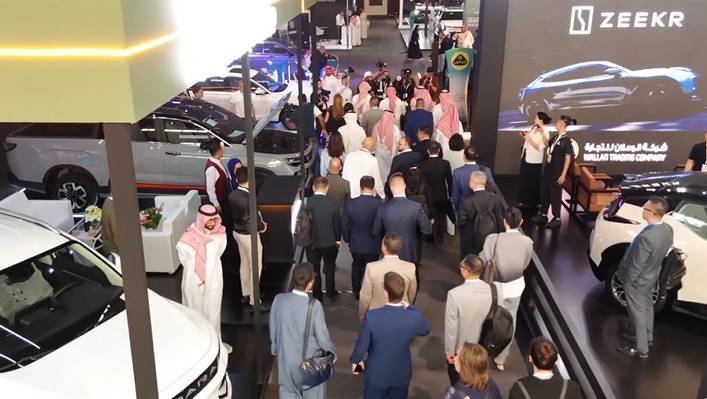 2025年沙特阿拉伯利雅得国际新能源车展览会:Yvonne Winter和 FlyNow助力实现出行愿景