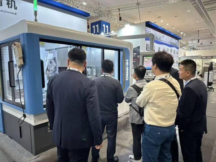 展会现场丨海宝精机EMO 参加2025年欧洲汉诺威国际机床展览会