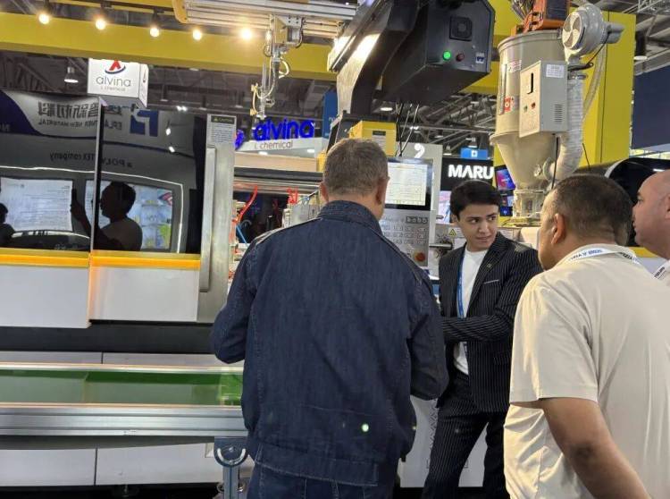 聚焦中亚!博创闪耀2025年乌兹别克斯坦橡塑展Plastex