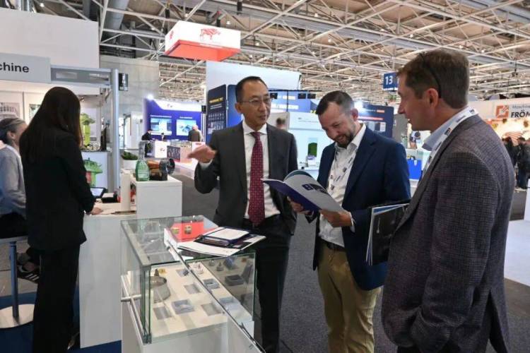 【展会回顾】中科微精闪耀亮相 EMO Hannover 2025,精彩圆满落幕!