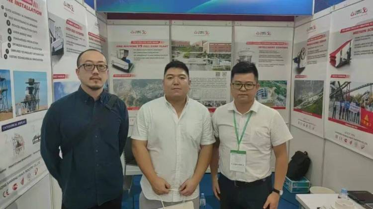 聚焦雅加达|重庆三铭重工参加东南亚2025印尼矿业展