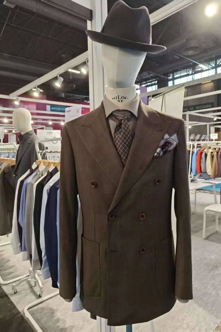 山东南山智尚科技·25秋季法国PV展启幕