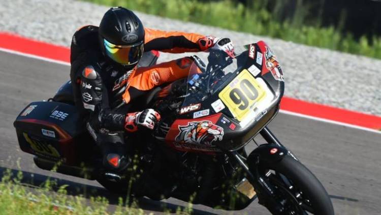 2025年意大利维罗纳国际摩托车展览会:CIV赛车之夜