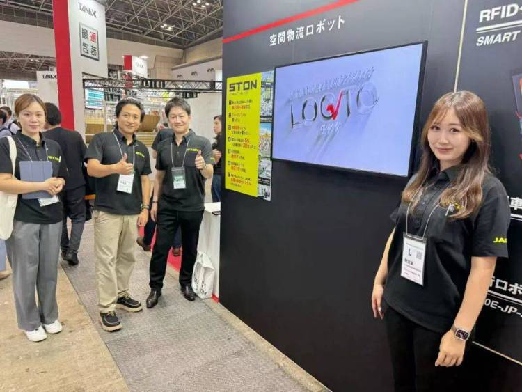 金石机器人闪耀日本东京国际物流综合展(LTT 2025)