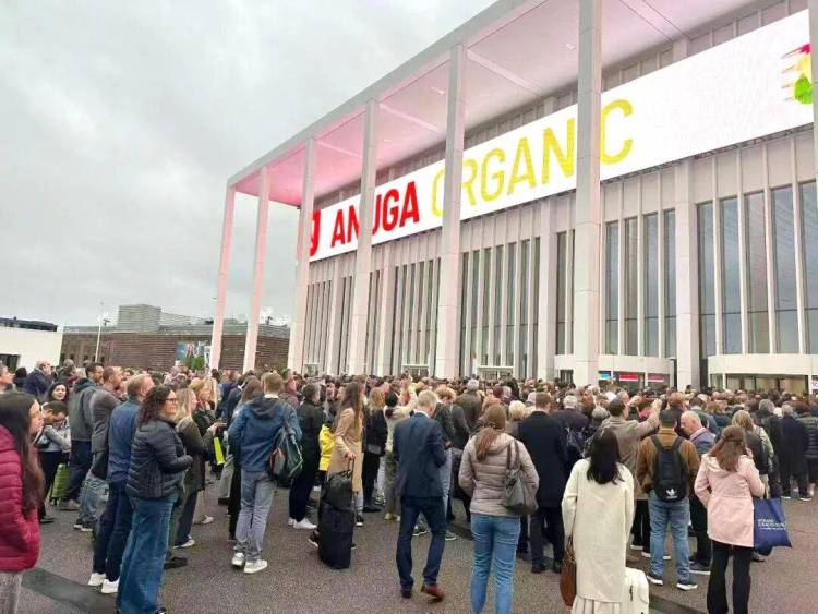 良一食品亮相2025 Anuga:用东方风味链接全球可持续美食未来