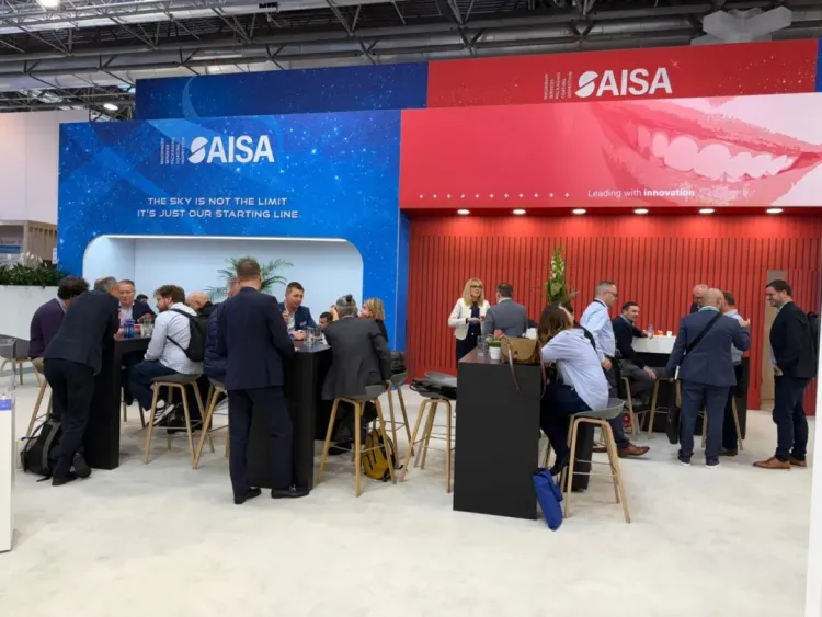 Aisa Group德国 K 2025展现场直击:软管包装设备演示实况