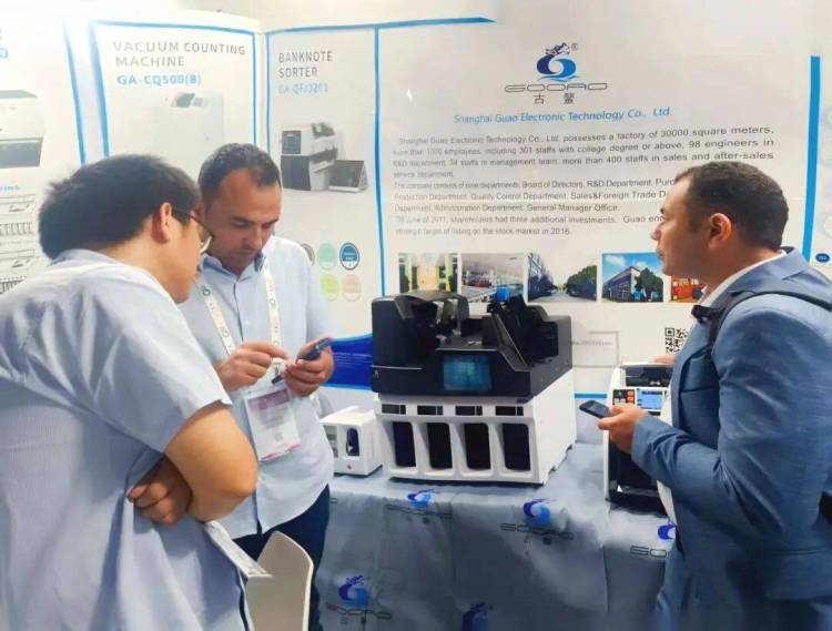 闪耀迪拜!古鳌科技亮相2025年 GITEX 展会,硬核金融科技圈粉全球!