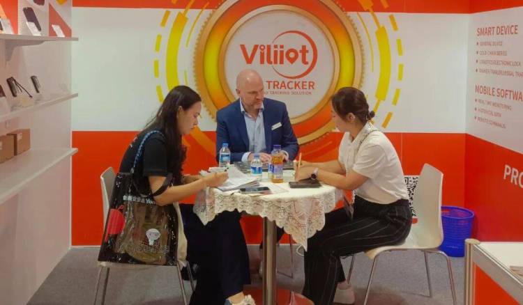 全球目光聚焦迪拜!中创星通闪耀 2025 GITEX 展会现场