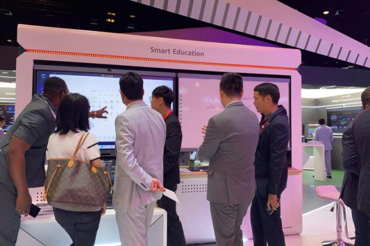 文华在线亮相GITEX GLOBAL 2025海湾信息技术展