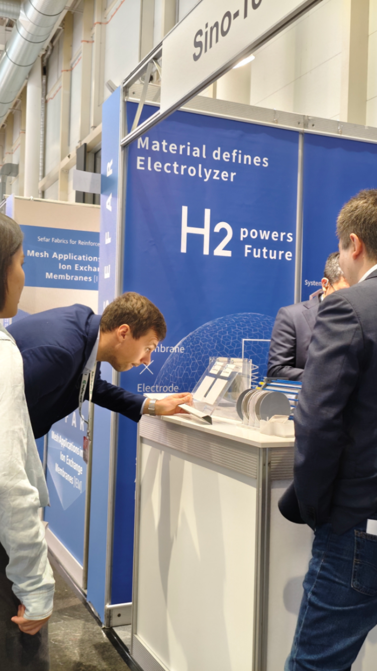 中科氢易首秀2025德国汉堡氢能及燃料电池展