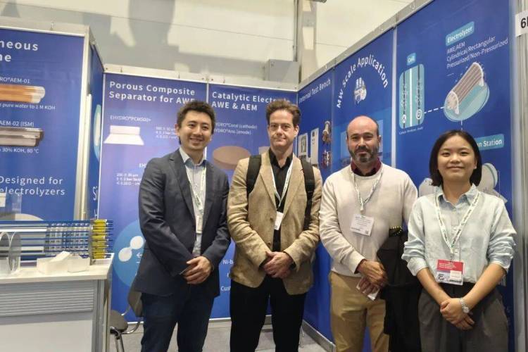 中科氢易首秀2025德国汉堡氢能及燃料电池展