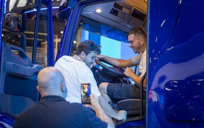 2024年巴西圣保罗国际商用车整车及汽配展览会:展会的组织者RX Brasil