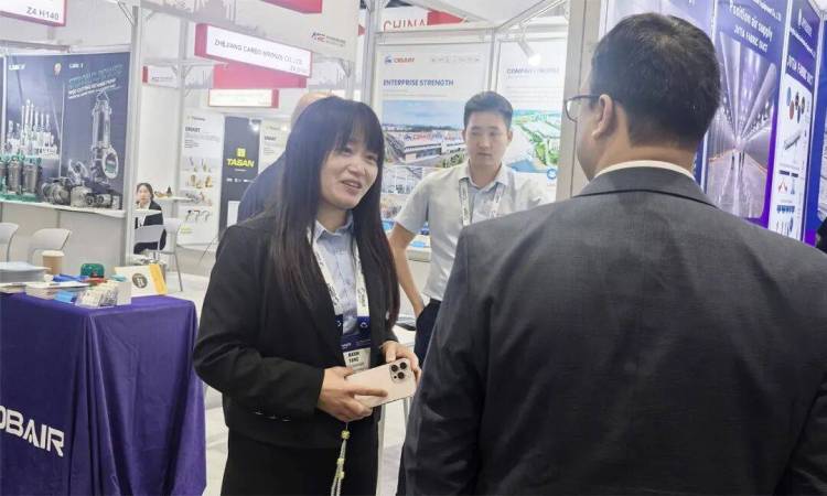 再次亮相世界舞台!欧博空调闪耀2025年中东迪拜五大行业展,以