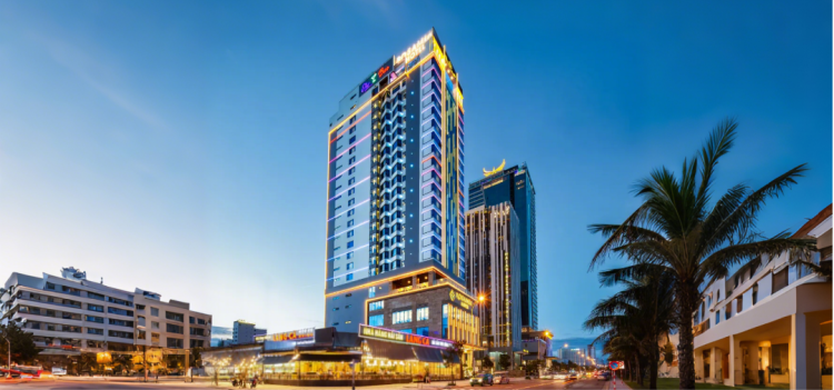 全球盛会·万众瞩目 | 亿合门窗重磅亮相2025迪拜五大行业展览会!