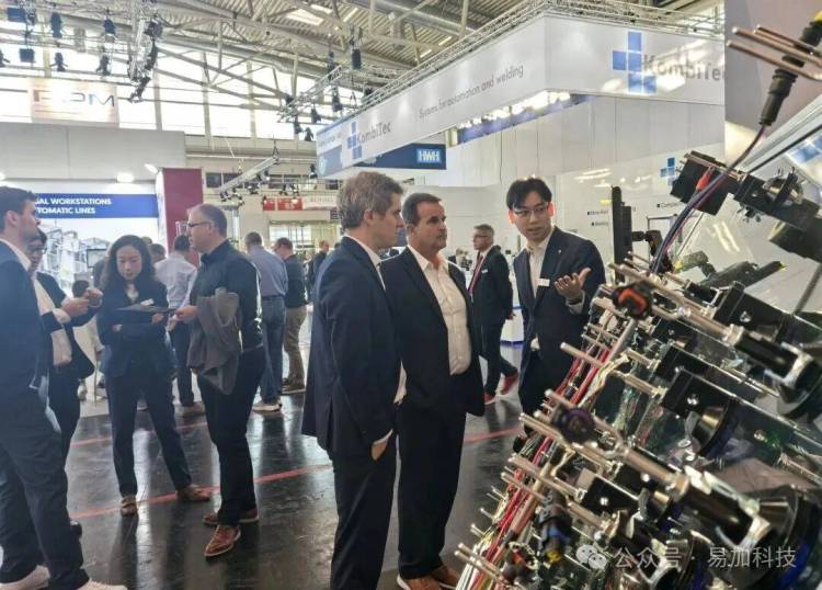 易加科技携“易视电子组装板”亮相2025年德国慕尼黑电子生成设备展