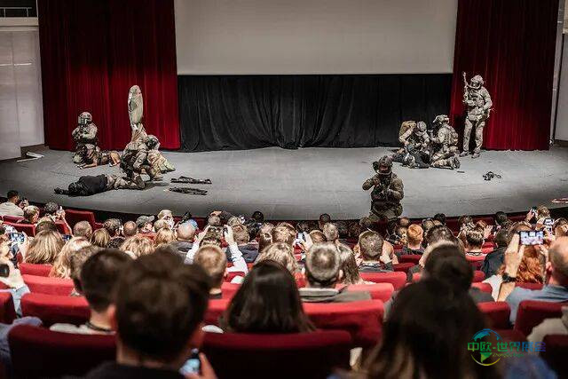 展会 | 爱默生Emersongear亮相2025年法国MILIPOL巴黎军警展