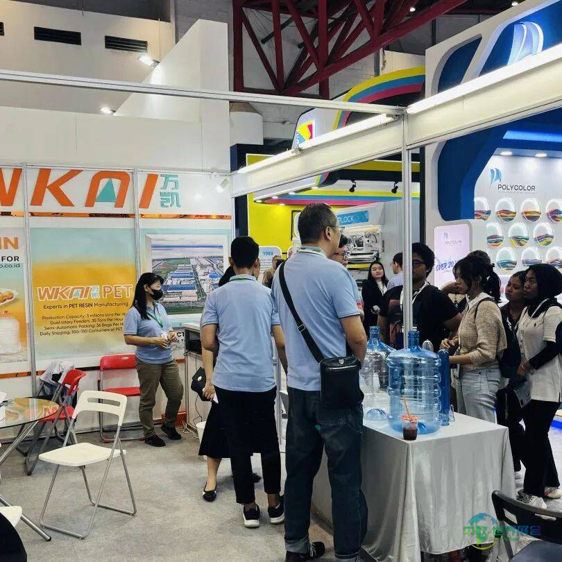 重庆万凯新材亮相2025印尼国际橡塑展