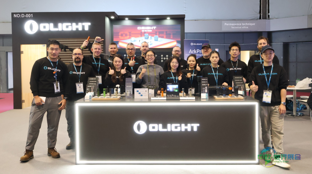 OLIGHT傲雷照明以中国「智」造照亮法国巴黎国防及军警装备展览会(Milipol Paris 2025)舞台!