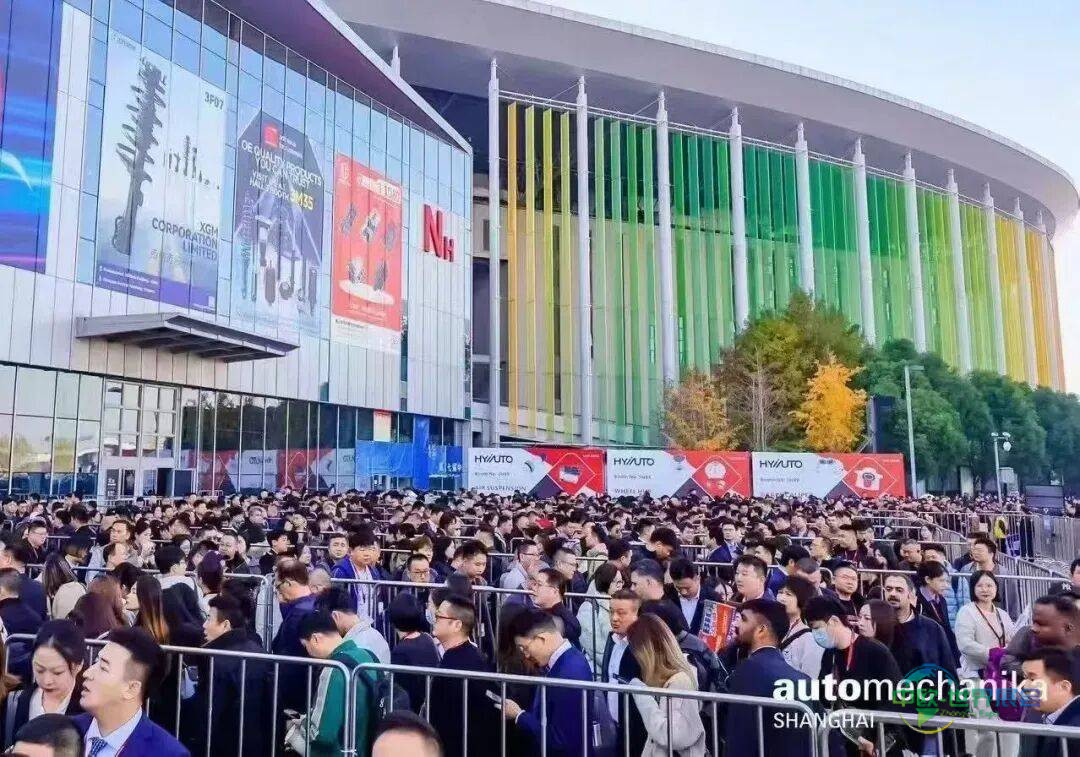 双展联动 | 航天山由绽放2025年迪拜五大行业展与上海法兰克福汽配展