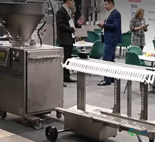 波兰华沙国际食品技术展览会:URSCHEL实验室参展