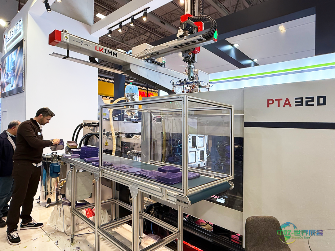 智能、节能双向赋能 | 力劲塑机携电动化、绿色节能注塑解决方案亮相2025年土耳其国际塑料工业展览会