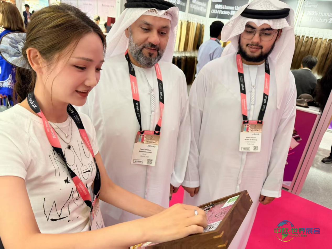 东海穿戴甲闪耀2025年中东迪拜美容展|东海穿戴甲,See you in Dubai!
