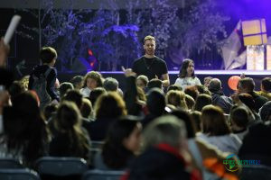 从本周一上午11点起,来享受EXPOJOVE的乐趣吧