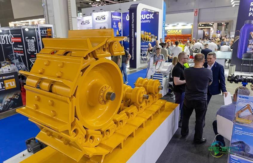 Pingyuan Filter参加了2025莫斯科国际汽车零配件展,展示高质量过滤产品