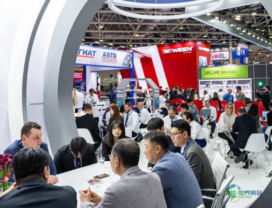 2025年西班牙瓦伦西亚国际汽车贸易展览会:丰田亮相