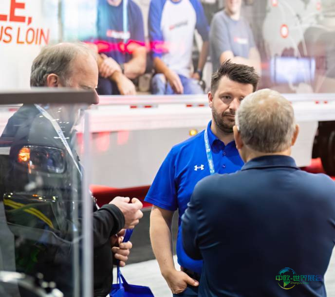 2025年荷兰马斯特里赫特国际古董汽车展览会:邀请投票选最佳经典车